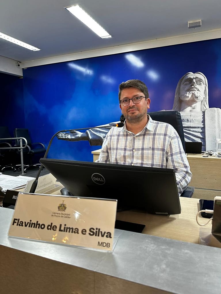 Flavinho convoca população a relatar problemas no estacionamento Zona Azul